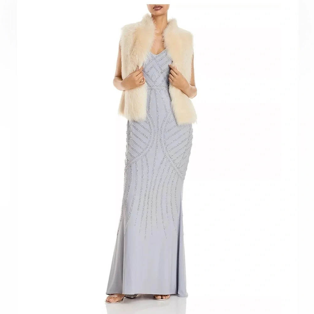 AQUA Embellished Column Gown - 100% Exclusive silver size 4 New - Picture 4 of 16